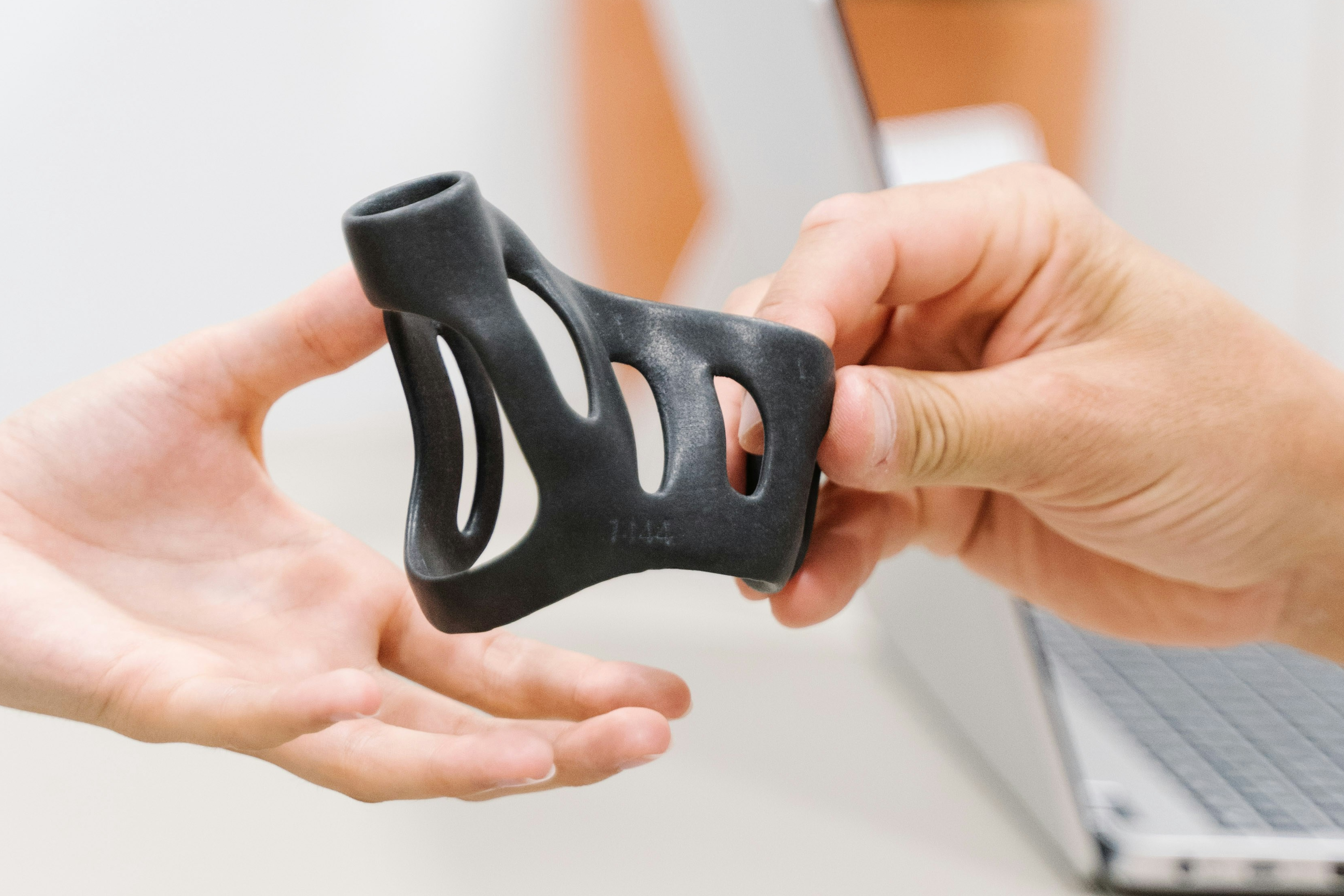 Rapid Prototyping Guide: Methods, Materials, and Process Selection