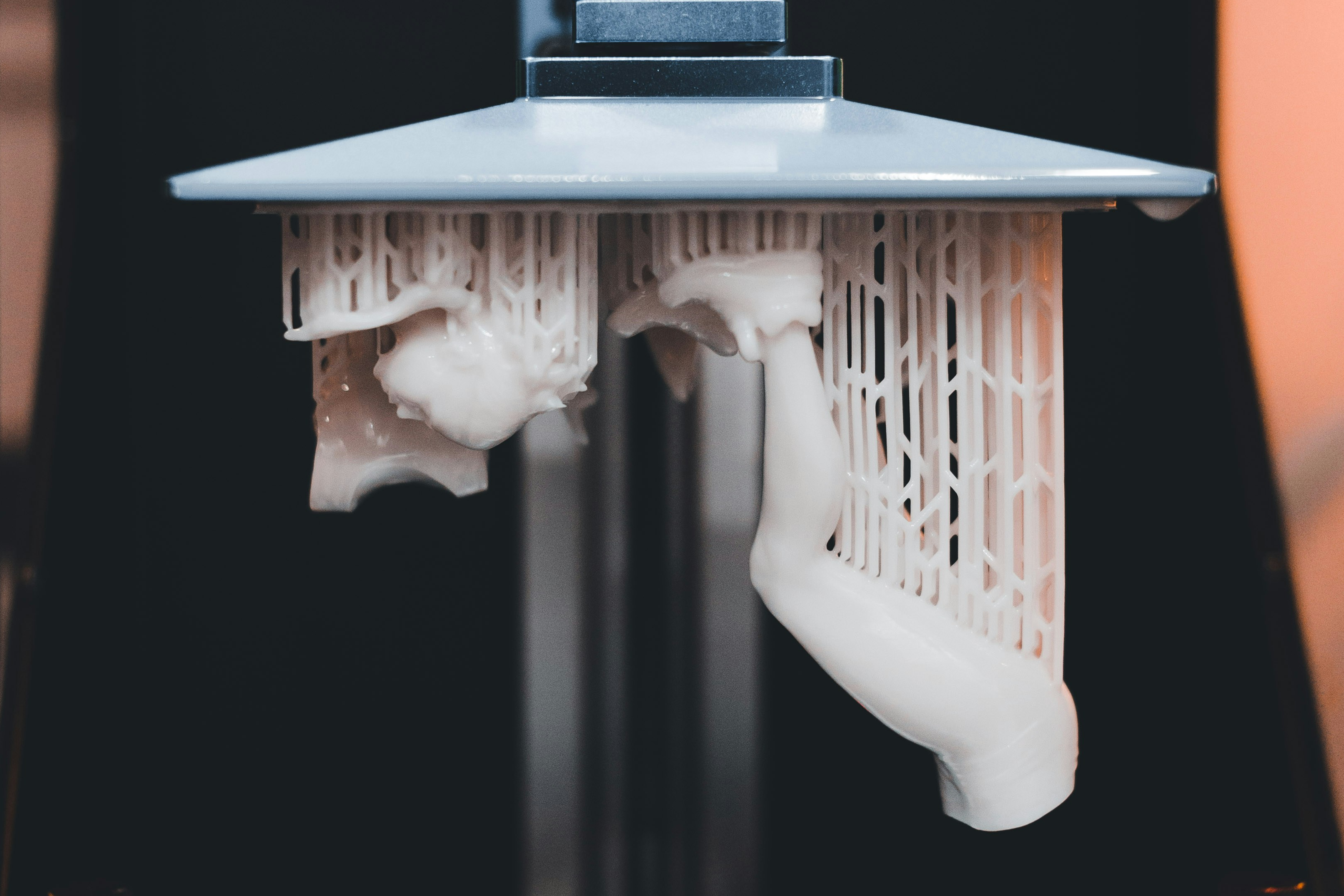SLA 3D print with support material